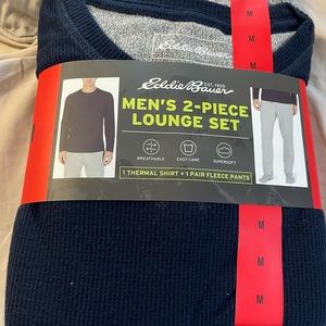 New Eddie Bauer Pajamas Set in size Medium